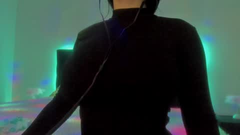   Sasha   online show from December 29, 7:50 am