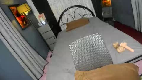 ESTELLA online show from October 15, 6:53 pm