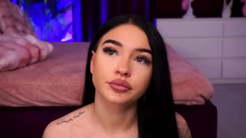 Sasha online show from April 10, 6:30 am