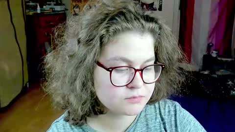 Snapshot of sashy_way chatting on October 10, 7:19 pm .Alexandra online show from October 10, 7:19 pm