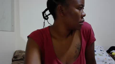 Snapshot of sassy_bella chatting on March 3, 6:46 pm sassy_bella online show from March 3, 6:46 pm