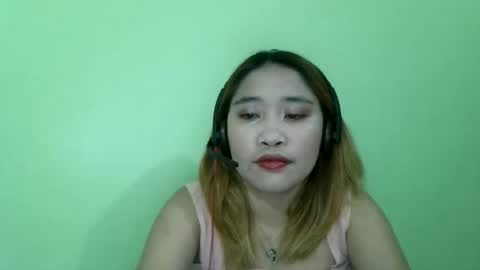 SweetButPsychoo online show from April 18, 1:35 pm