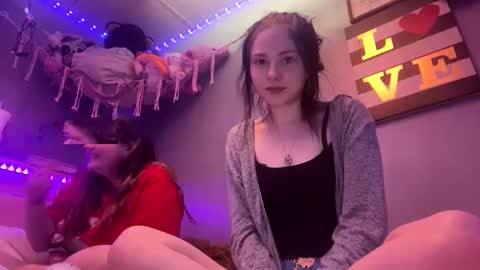 sassyseductive online show from April 27, 3:15 am