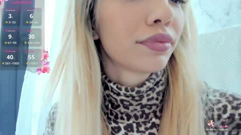 sassyt33n online show from February 26, 9:33 am