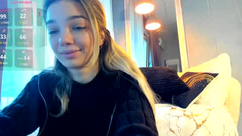 sassyt33n online show from October 6, 9:27 am