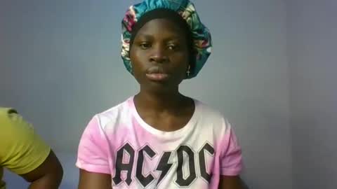 sassytannia online show from February 28, 10:52 am