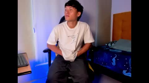 Evans Williams online show from February 3, 7:52 pm