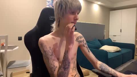 Satoshi online show from April 20, 10:24 pm