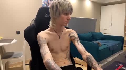 Satoshi online show from April 24, 10:45 pm