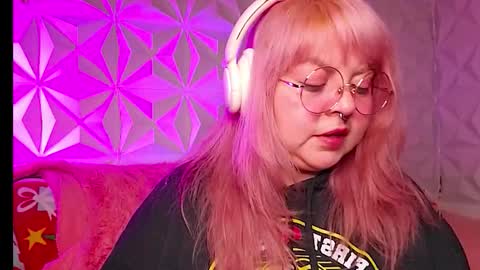 Gina George online show from January 10, 2:39 am