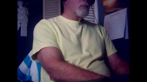 Snapshot of satyr64 chatting on September 16, 4:10 pm satyr64 online show from September 16, 4:10 pm