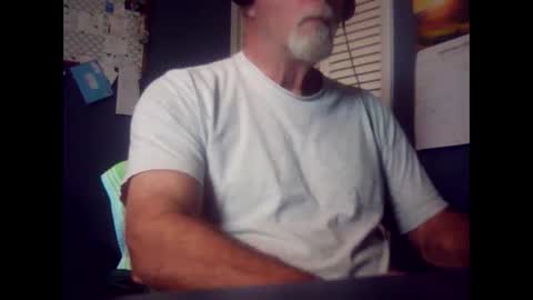 Snapshot of satyr64 chatting on September 22, 4:00 pm satyr64 online show from September 22, 4:00 pm