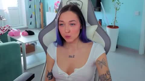 Ariel online show from February 20, 4:23 am