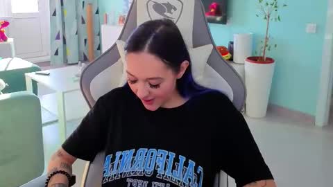 Ariel online show from February 4, 4:49 am