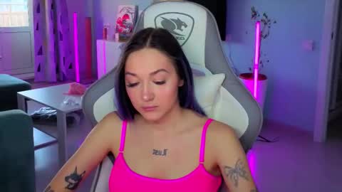 Ariel online show from February 19, 2:22 am