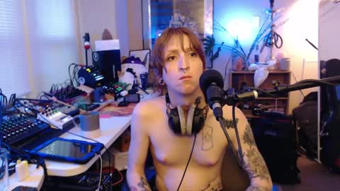 savagewaves online show from April 25, 12:24 am