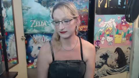 Snapshot of savanah_banana chatting on September 17, 2:37 am Savanah online show from September 17, 2:37 am