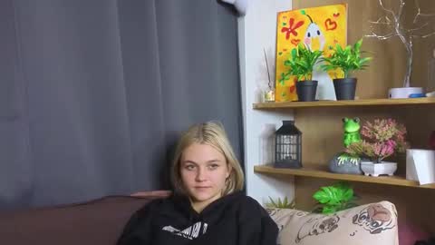 savannahshor online show from October 2, 7:45 pm