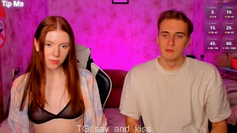 Say and kiss online show from December 7, 9:28 pm