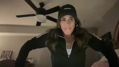 Good Girls Say Please...and Thank You online show from October 11, 1:32 am