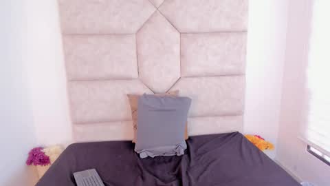 scaarlett_22 online show from October 29, 6:30 pm