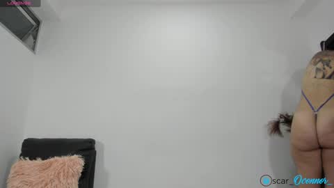 Snapshot of scar_oconnor_ chatting on January 17, 9:39 am Scarlett Oconnor online show from January 17, 9:39 am