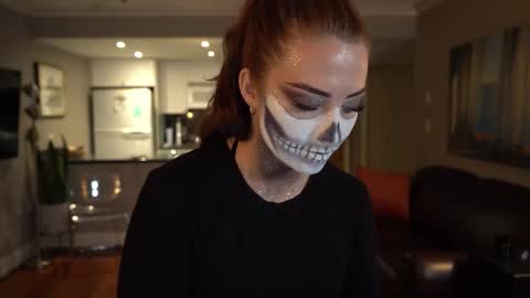 scarlajade online show from October 31, 11:49 pm