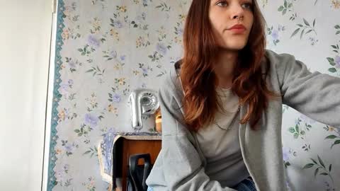 Kira online show from September 29, 9:41 am