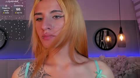 scarlet__rossi online show from June 4, 3:34 am