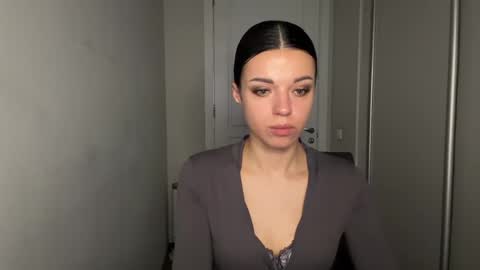 Sophie online show from April 22, 7:15 am