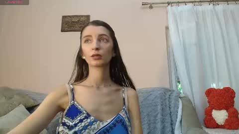 Scarlet online show from August 2, 1:57 pm