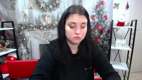 ScarletCargo online show from January 16, 12:25 pm