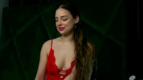 Scarlet online show from March 26, 12:39 am