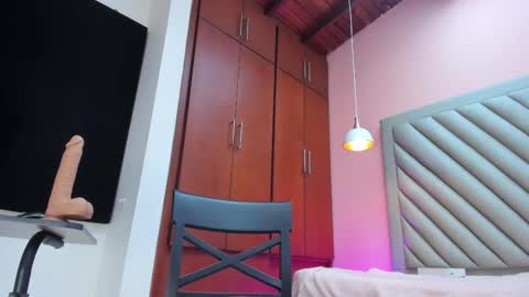 Scarlet Dayana online show from March 1, 3:10 am