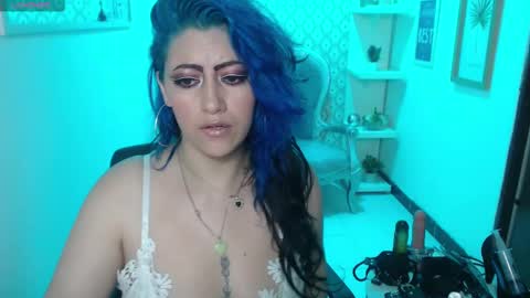 Scarleth online show from March 5, 6:01 am