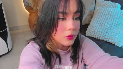 Scarleth... but not Scarleth Johansson. online show from March 6, 12:21 am