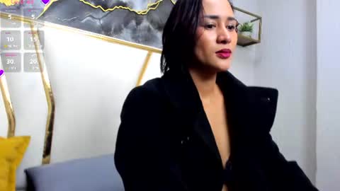 scarlethfoxx_ online show from June 9, 11:04 pm