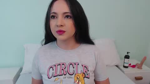 scarlet  online show from March 22, 11:36 am