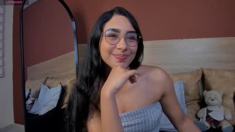 Scarlett  online show from March 24, 8:15 pm