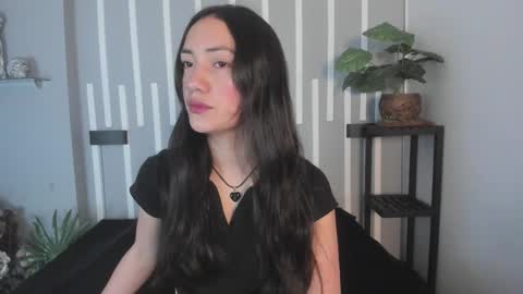 SCARLETT FOX  online show from September 29, 11:20 am