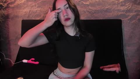 SCARLETT FOX  online show from February 4, 11:25 am