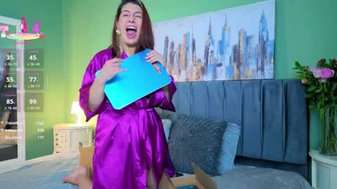 Scarlett online show from April 9, 6:02 pm