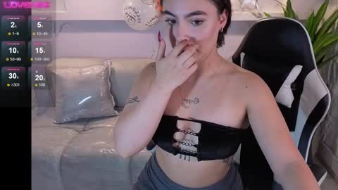 Scarlett online show from October 23, 2:07 pm