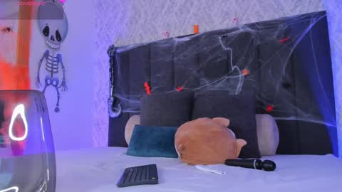 Scarlett online show from October 29, 5:09 am