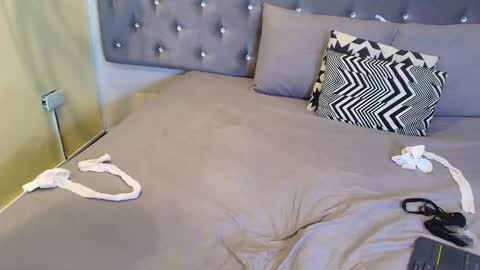 scarlett_venom_ online show from February 4, 8:46 pm