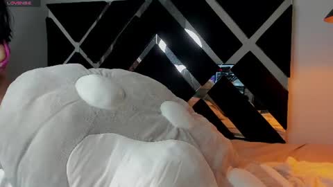 scarlett_venom_ online show from July 28, 8:52 pm