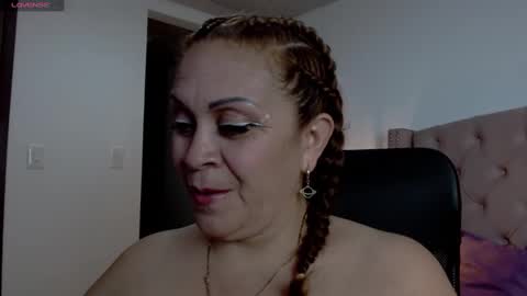 scarlettbooty online show from March 7, 3:40 am