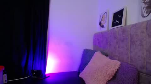 Snapshot of scarlettbrowmn chatting on January 28, 3:15 am Sara online show from January 28, 3:15 am