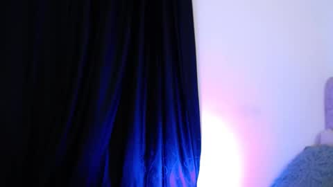Snapshot of scarlettbrowmn chatting on March 4, 1:12 am Sara online show from March 4, 1:12 am