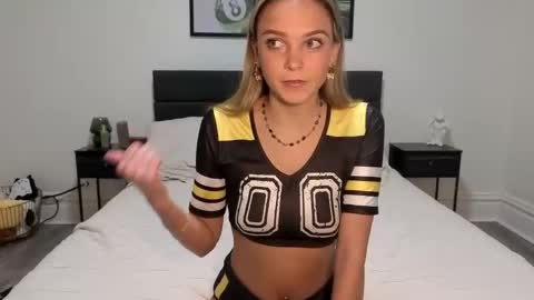 Scarlett online show from January 16, 9:24 pm